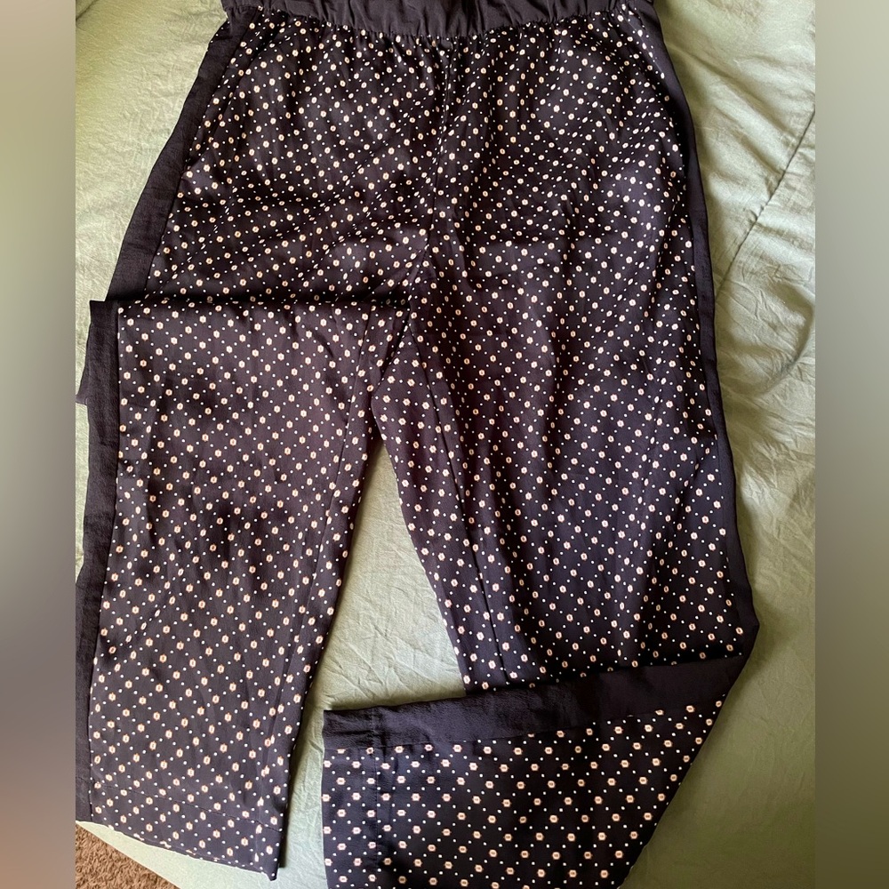 Comfortable pull on HM ankle pant